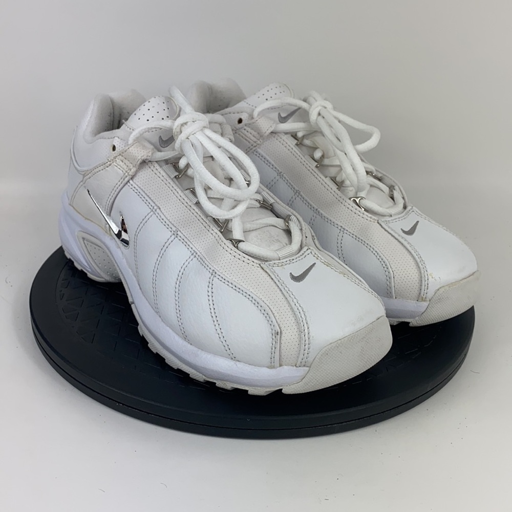 Nike VXT White Leather Athletic Cross Training Shoes 310234-101 Men's Size 8.5 - Picture 3 of 13